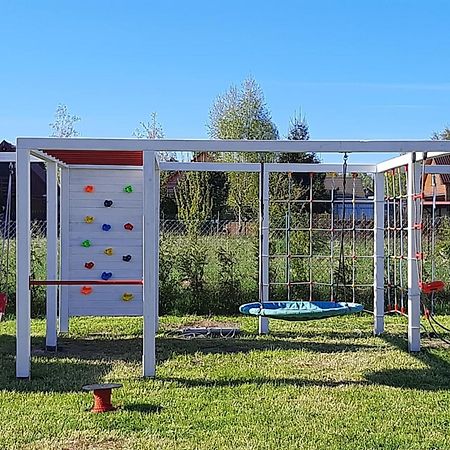 Osada Szwedzka Domek Plus Rusinowo  Dış mekan fotoğraf
